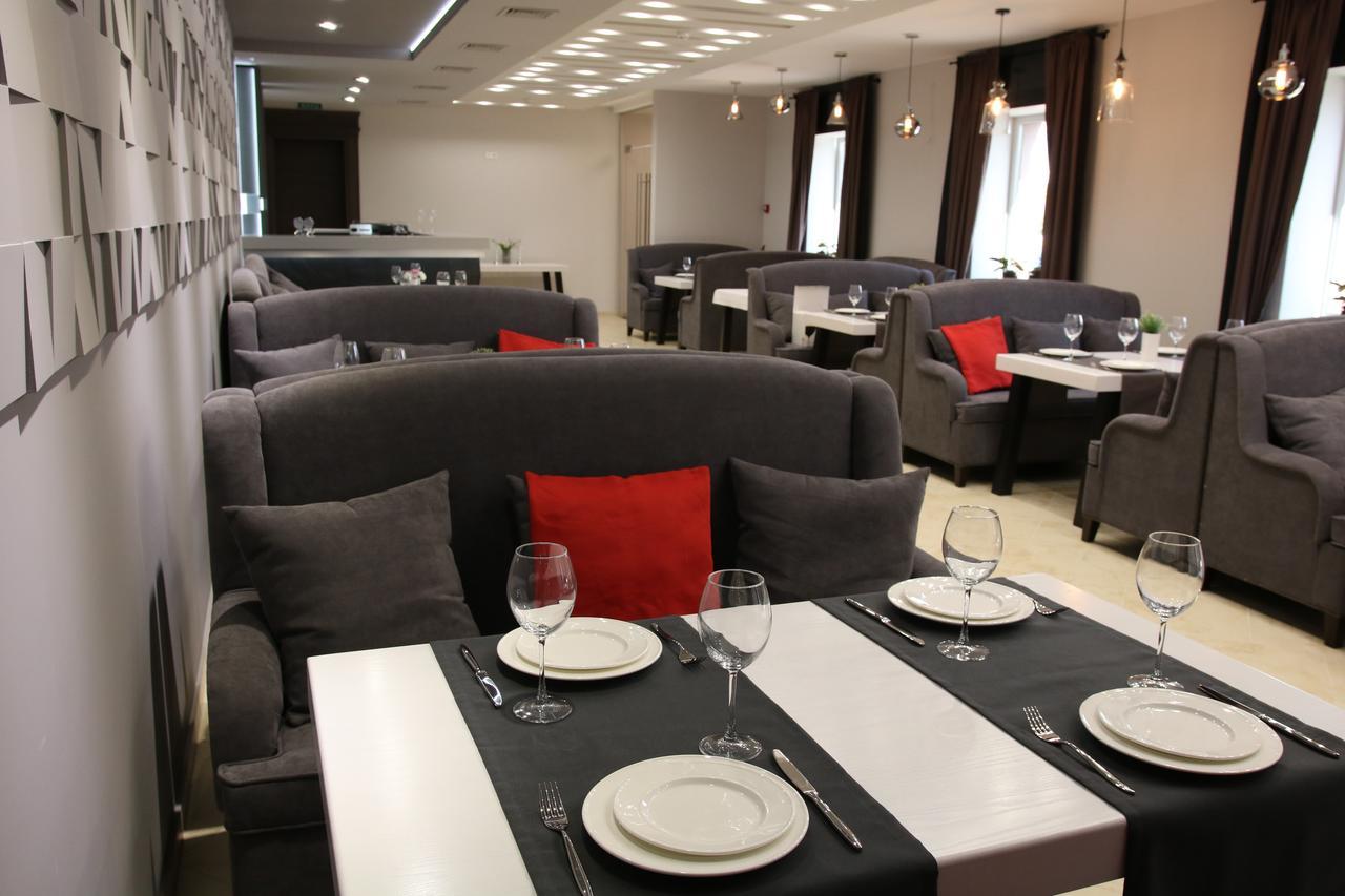 Hermes Jitomir Exterior foto